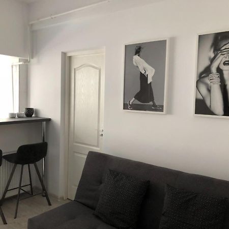 Staycity Modern Apartment Bukareszt Zewnętrze zdjęcie